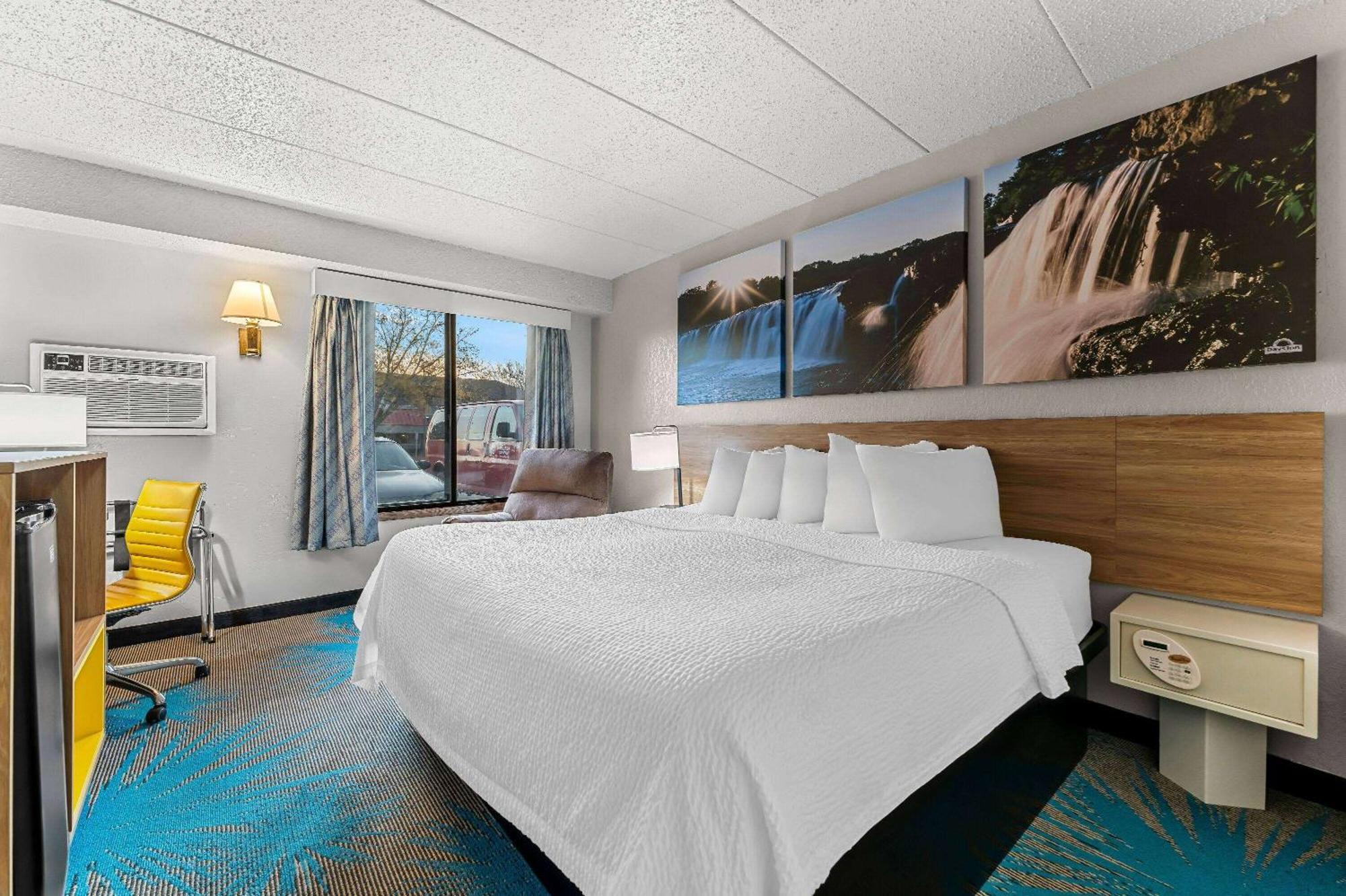 Days Inn By Wyndham Sioux Falls Exterior foto