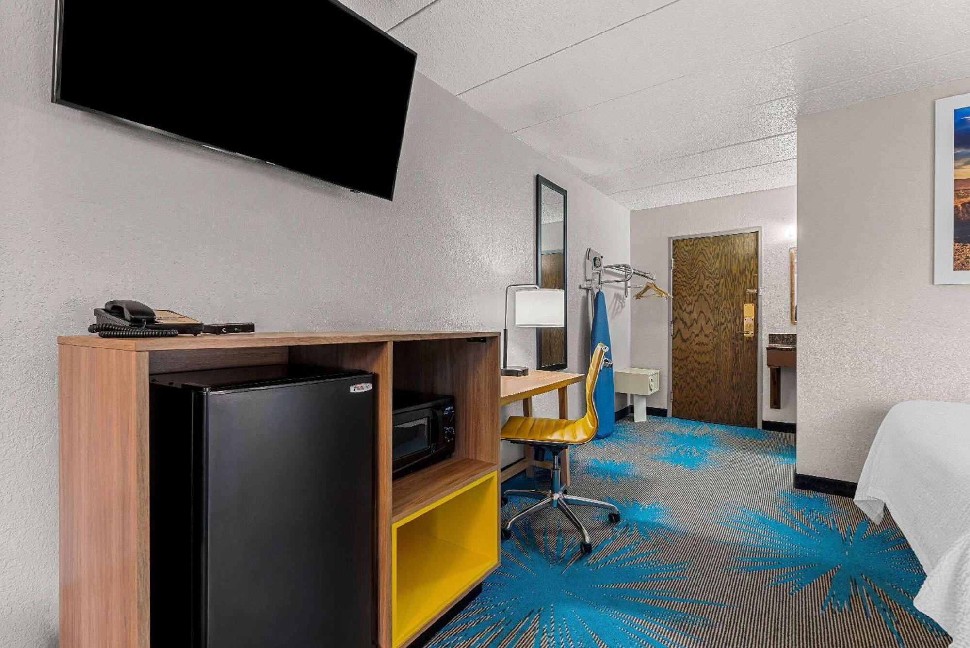Days Inn By Wyndham Sioux Falls Exterior foto