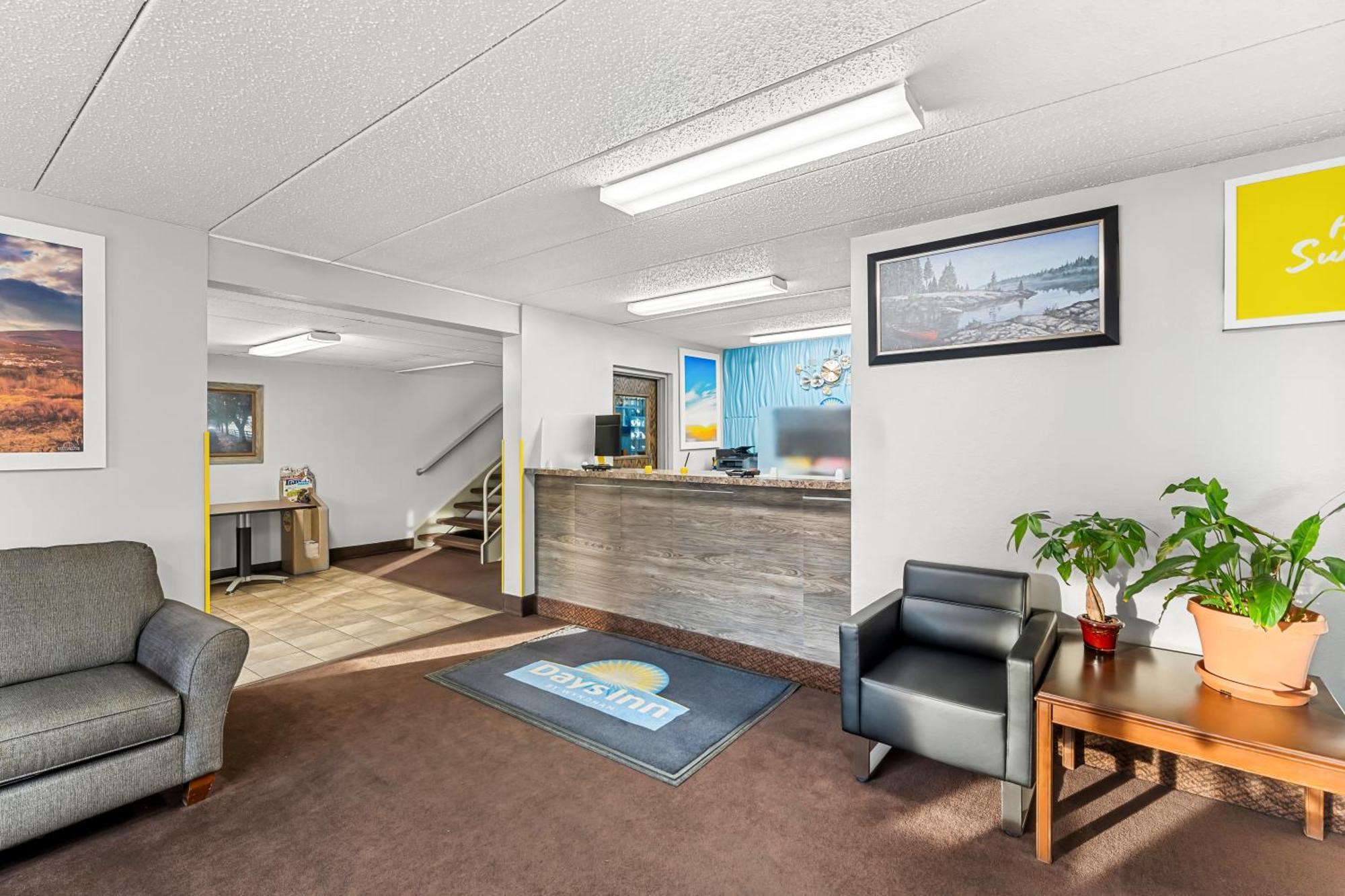 Days Inn By Wyndham Sioux Falls Exterior foto